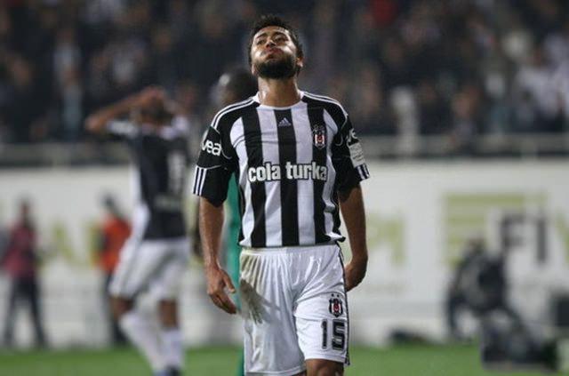 <p>Rodrigo Tabata - Yaşı: 35 - Takımı: Al-Sadd (Katar)</p>
