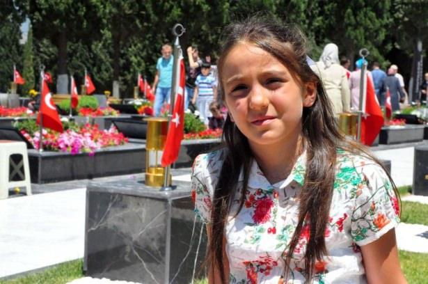 <p>Bir kez daha o acıyı tazeleyelim bir daha bu tür kazalar olmasın diyerek işverenler, çalışanlar, sendikalar, gerekse devlet yetkilileri, kamu sektörü daha dikkatli olsun diyerek bir kez daha onları hatırlatmak için buradayız."</p>
<p> </p>