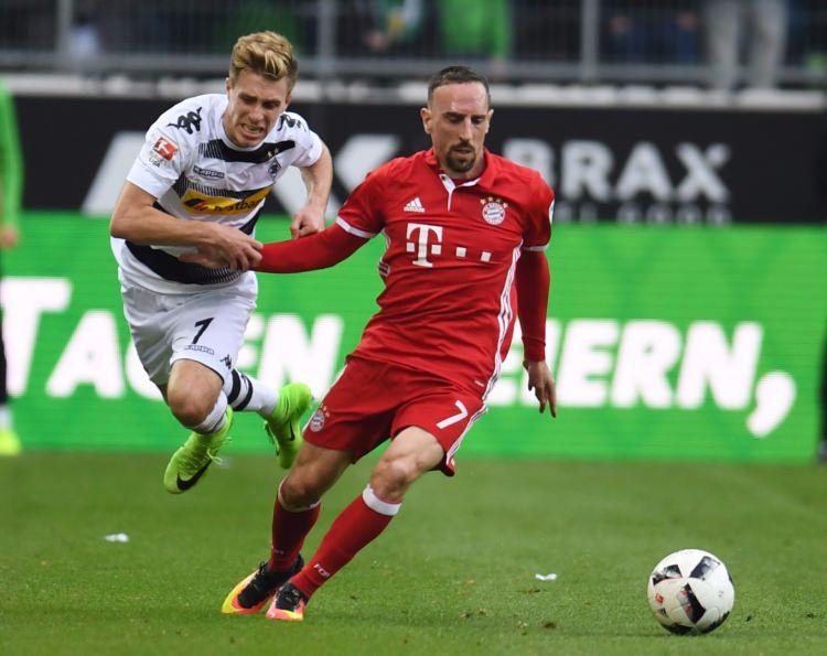 <p>Frank Ribery - Trabzonspor<br />
<br />
Başkan Muharrem Usta gelecek sezon mutlu sona ulaşacak takımı kurmak için çabalarken, menajerlerin Bayern Münih’in 33’lük yıldızını bordo-mavililere önerdiği iddia edildi.</p>
