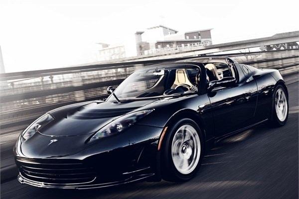 <p>33 - Roadster (2008 - 2012)</p>
<p> </p>