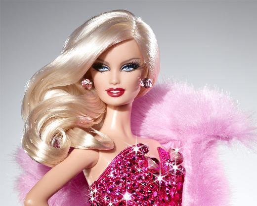 <p>"Kız çocukları ilk barbie bebekleri sever, erkekler ise arabaları. Yaşlar ilerledikçe, işler tam tersine döner."</p>
<p> </p>