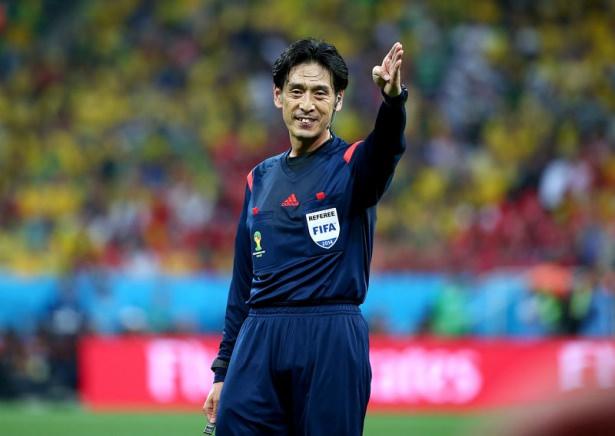 <p>@ Ceyhun Neymar dedi adam düz yolda koşarken devrildi ne göz varmış arkadaş</p>

<p> </p>
