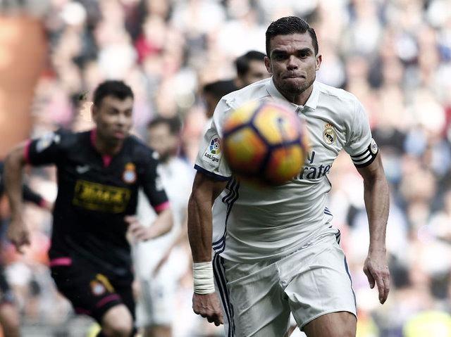 <p>Pepe - Real Madrid - Yaş: 34</p>
