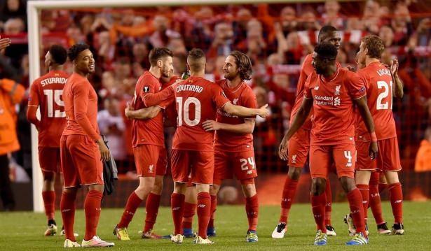 <p><strong>7. Liverpool</strong></p>
<p>Forma: New Balance 36 milyon dolar</p>
<p>Forma sponsoru: Standard Chartered 43 milyon dolar</p>