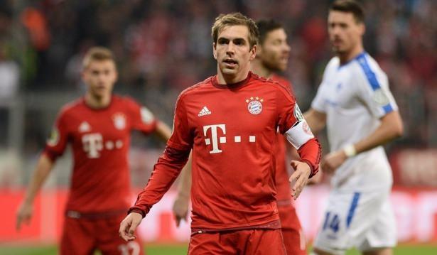 <p><strong>3. Bayern Münih</strong></p>
<p>Forma: Adidas 68 milyon dolar</p>
<p>Forma sponsoru: Deutsche Telekom 34 milyon dolar</p>
<p>Stadyum: Allianz 9 milyon dolar</p>