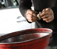 Su şişesi diye görmezden geldi! 400.000 TL’lik masraf açtı