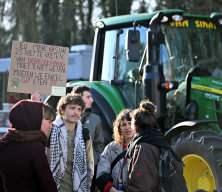 &Ccedil;ift&ccedil;iler ayaklandı! Anlaşmaya tepki b&uuml;y&uuml;yor