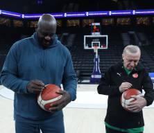 Cumhurbaşkanı Erdoğan, NBA efsanesi Shaquille O&rsquo;Neal ile bir araya geldi