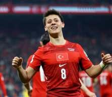 İspanya Arda G&uuml;ler'i konuşuyor!