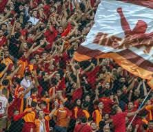 Galatasaray'a taraftarından 140 milyon euroluk dev destek! Y&ouml;netimden flaş karar