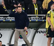 Eski Fenerbah&ccedil;eli İlker Yağcıoğlu'ndan Tedesco'ya zehir zemberek s&ouml;zler: Kurs hocası...