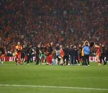 Son d&uuml;d&uuml;kle birlikte şampiyonluk sevinci! İşte kutlamalardan en &ouml;zel anlar