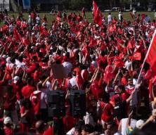 Kanada'da T&uuml;rkiye coşkusu! Binlerce kişi ma&ccedil;a akın etti