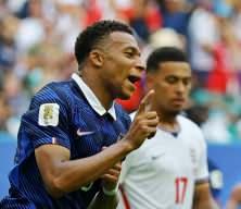 Mbappe, 10 goll&uuml; ma&ccedil;ta Messi'yi tahttan indirdi! D&uuml;nya Kupası tarihine ge&ccedil;ti
