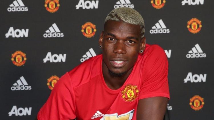 <p><strong>1- Paul Pogba</strong><br />
<br />
Juventus - Manchester United<br />
<br />
2016<br />
<br />
105 m €</p>