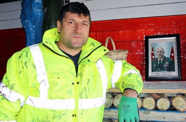 <p>Askerlikte çok güzel anılar yaşadığını belirten Kaya, askerlik dönemindeki komutanlarıyla hala görüşmeye devam ediyor. </p>