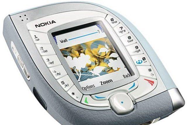 <p>Nokia 7600</p>

<p> </p>
