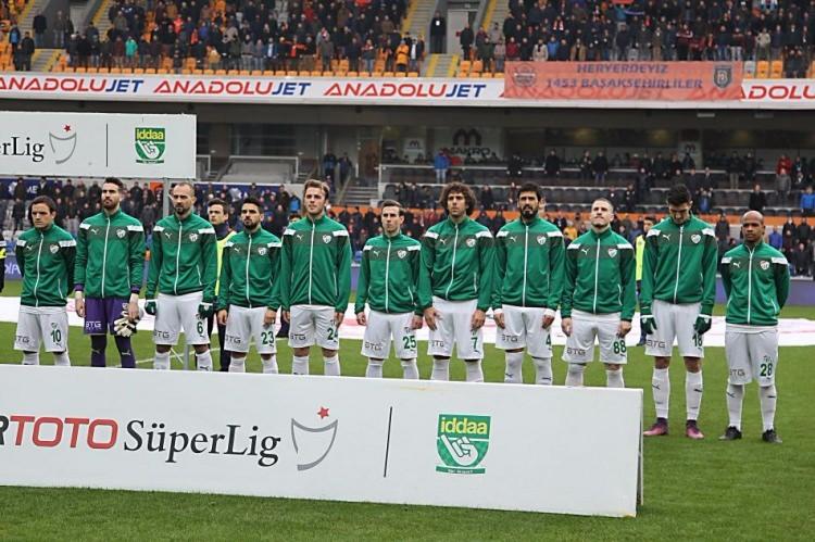 <p>7- Bursaspor</p>

<p>Toplam oyuncu: 29<br />
Teknik direktör: Mutlu Topçu<br />
En pahalı oyuncu: Harun Tekin (4.5 Milyon Euro)<br />
Yeni kadro değeri: 44.30 Milyon Euro<br />
Eski kadro değeri: 45.35 Milyon Euro</p>
