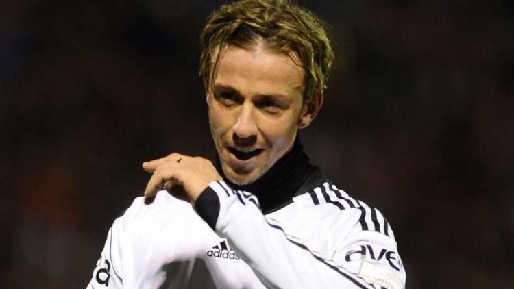 <p><strong>Beşiktaş - 2010 / 11</strong></p>
<p><strong>Önceki sezon Lig sırası:</strong> 4</p>
<p><strong>O sezon sonu lig sıralaması: </strong>5</p>
<p><strong>Avrupa'da ilerlediği nokta:</strong> UEFA Avrupa Ligi son 32 turunda elendi</p>