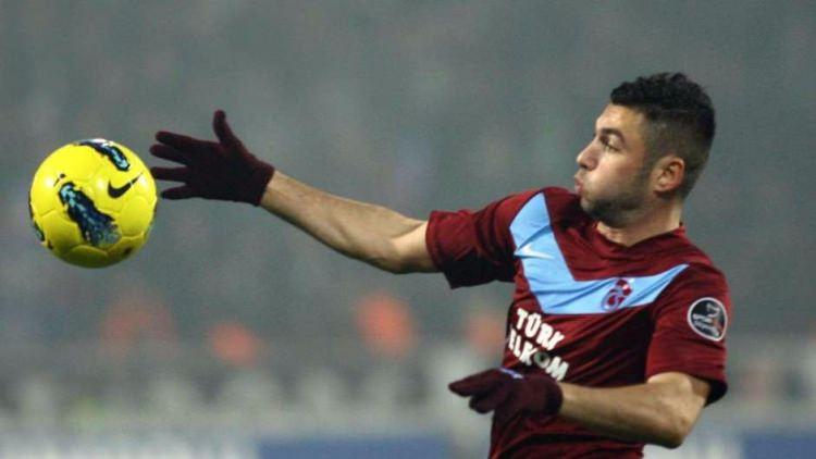 <p><strong>Beşiktaş - 2011 / 12</strong></p>
<p><strong>Önceki sezon Lig sırası:</strong> 2</p>
<p><strong>O sezon sonu lig sıralaması: </strong>3</p>
<p><strong>Avrupa'da ilerlediği nokta:</strong> UEFA Avrupa Ligi son 32 turunda elendi</p>