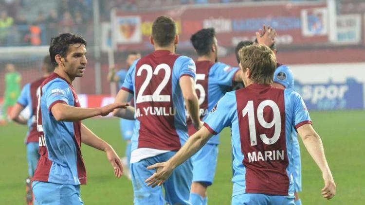 <p><strong>Trabzonspor - 2015&nbsp;/ 16</strong></p>

<p><strong>&Ouml;nceki sezon Lig sırası:</strong>&nbsp;5</p>

<p><strong>O sezon sonu lig sıralaması:&nbsp;</strong>12</p>

<p><strong>Avrupa'da ilerlediği nokta:</strong>&nbsp;UEFA Avrupa Ligi &ouml;n eleme 3. Tur'da elendi</p>
