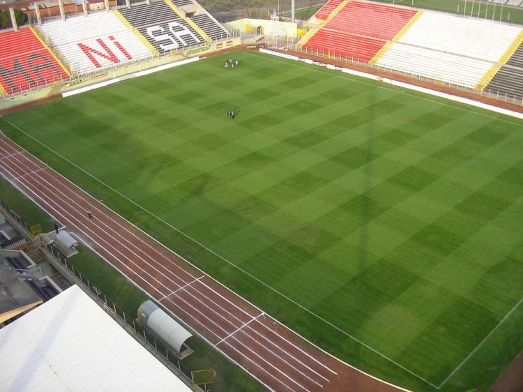 <p>Akhisar Belediyespor 2 bin</p>

<p> </p>
