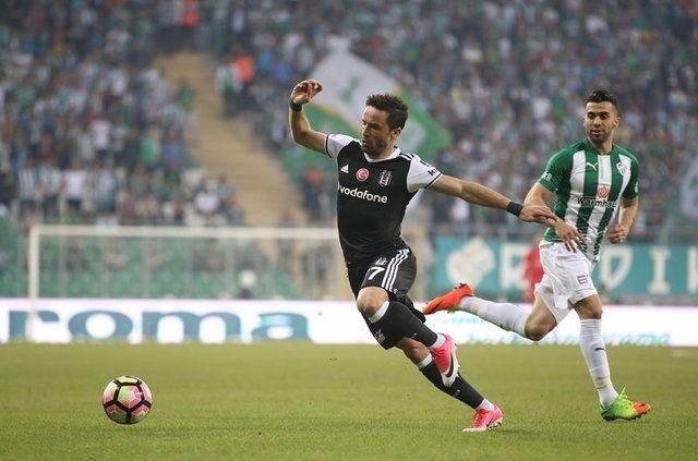 <p>GÖKHAN GÖNÜL - 1 MİLYON 700 BİN EURO</p>
