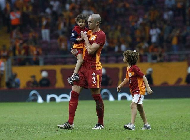 <p>MAICON - 2 MİLYON 200 BİN EURO</p>