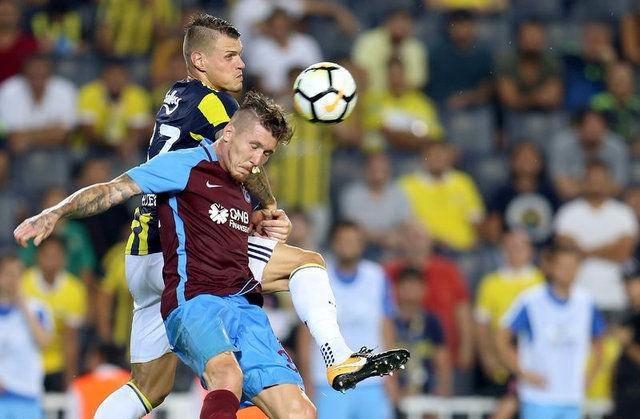 <p>KUCKA - 2 MİLYON 500 BİN EURO</p>
