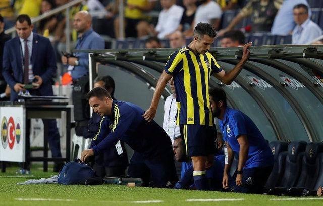 <p>ROBIN VAN PERSIE - 4 MİLYON 900 BİN EURO</p>