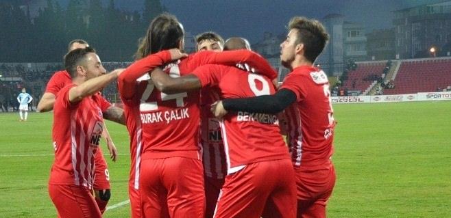 <p>TFF 1. Lig: Balıkesirspor</p>
<p>(Süper Lig'de 2 Yıl)</p>