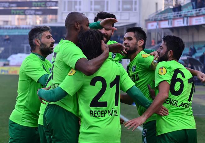 <p>TFF 1. Lig: Denizlispor</p>
<p>(Süper Lig'de 19 Yıl)</p>