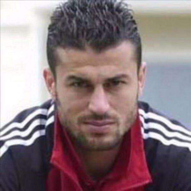 <p>Ali Tandoğan - Beşiktaş</p>

<p> </p>
