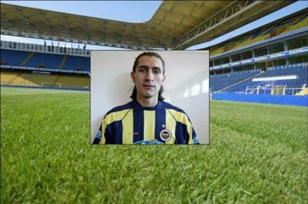 <p>Alper Akıcı - Fenerbahçe</p>

<p> </p>
