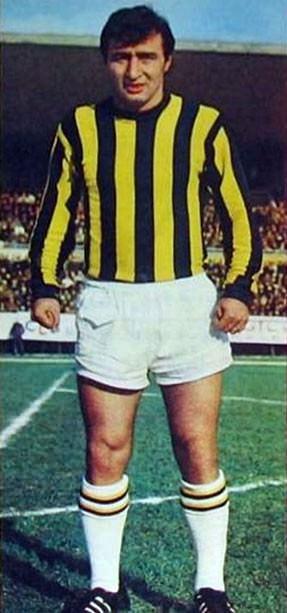 <p>1970-71/ Ogün Altıparmak (Fenerbahçe)16</p>