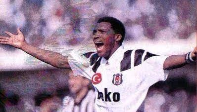 <p>Fani Madida</p>
