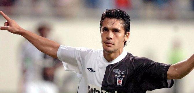 <p>Ahmed Hassan</p>
