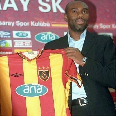<p>Ali Lukunku</p>
