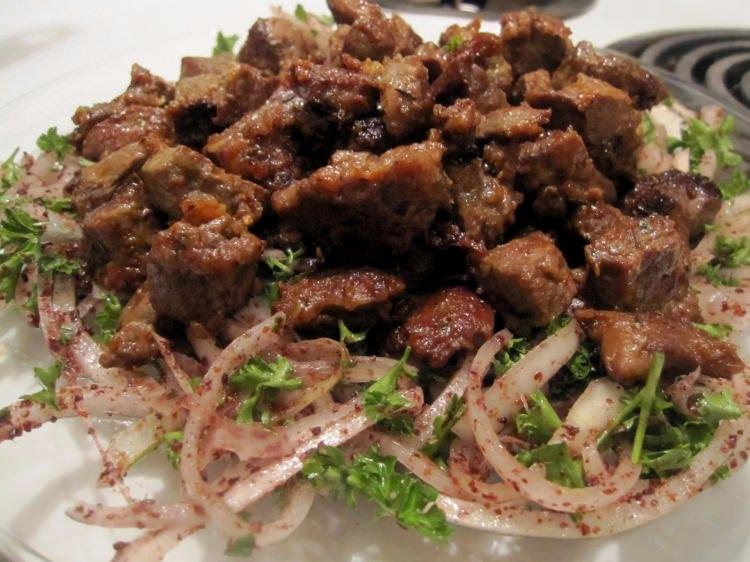 <p>Ciğeri ya çok seviyorsun ya da hiç sevmiyorsun; görmek dahi istemiyorsun. </p>