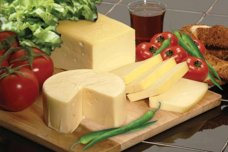 <p>Pasta, çikolata, kebap, lahmacun gibi yiyecekler masaya konduğu anda yenir. </p>

