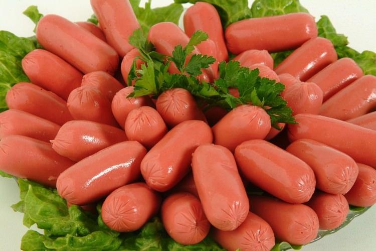 <p>Sosisler patlamıyor ve çok daha lezzetli oluyor. Kısa ve öz. </p>