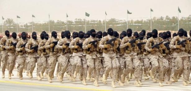 <p>Suudi Arabistan'ın içlerinde Şii din adamı olan 47 kişiye verdiği idam kararı üzerine başlayan ülkeler arasındaki kriz giderek büyüdü. İran Yemen'deki Suudi Arabistan konsolosluğunu bombaladı. Peki bu iki ülkenin savaş güçleri ne? İşte İran ve Suudi Arabistan'ın savaş güçleri...</p>

<p><br />
<strong>Kaynak: habertürk</strong></p>
