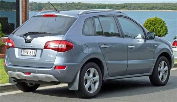 <p>Renault Koleos 2009 ve 2011 model yılları arasında 39.900 ve 60.000 TL aralığında satılıyor.</p>

<p> </p>
