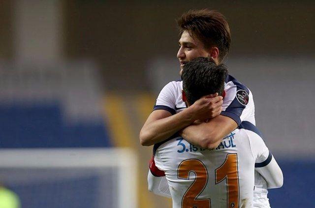 <p>Başakşehir ile 2021’e kadar sözleşmesi bulunan milli futbolcu başka bir takıma giderse, altyapısından yetiştiği Altınordu Kulübü de transferden yüzde 30 pay alacak.</p>
