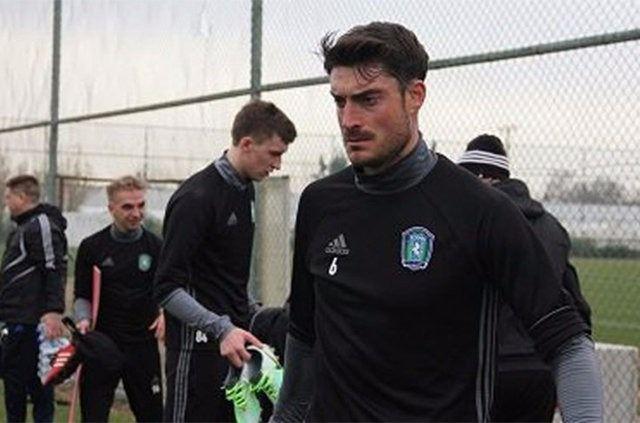 <p>Albert Riera - Yaşı: 34 - Son Takımı: Tom Tomsk (Rusya)</p>
