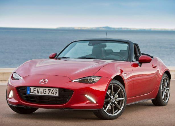 <p><span style="color:#FFFFFF">Japon roadster Mazda MX-5</span><span style="color:#FFFFFF">, dünyanın en iyi otomobili seçildi.</span></p>