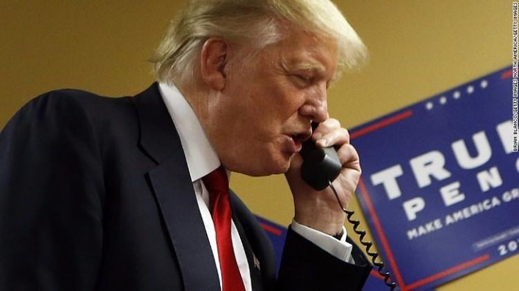 <p>İkinci neden Donald Trump'ın Başkan seçilmesi. Trump'ın ekonomide sıra dışı politikalar uygulayacağı beklentisi, doları güçlendiriyor.</p>
