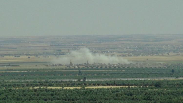 <p>Irak'ın kuzeyinde bulunan Kandil bölgesindeki bölücü terör örgütü hedeflerine de dün hava harekatı düzenlendi.</p>
<p> </p>