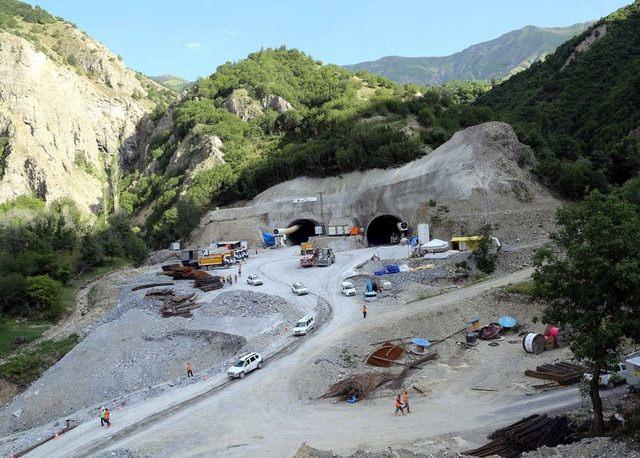 <p>İŞTE OVİT TÜNELİ'NDE BUGÜNE KADAR YAPILAN ÇALIŞMALAR</p>

<p> </p>
