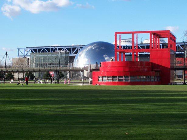 <div>Parc de la Villette, Paris</div>

<div>Yapım yılı: 1987</div>
